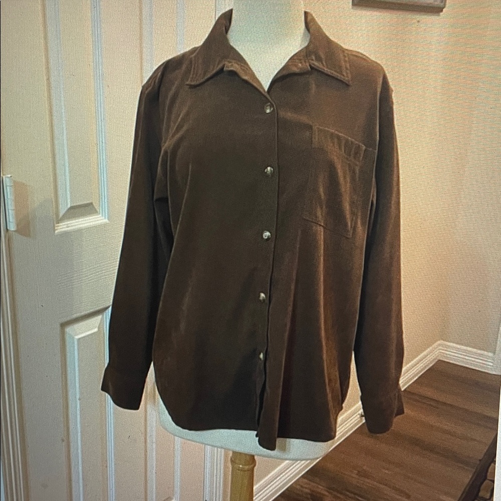 Regatta brown long sleeve button down top L